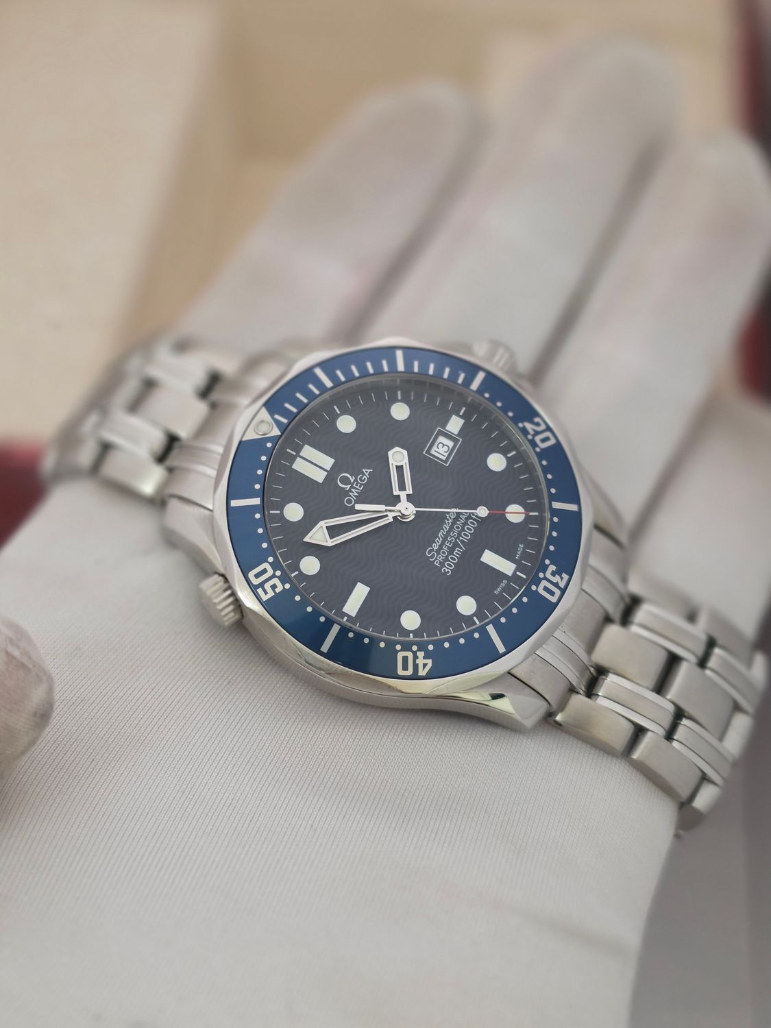 OMEGA Seamaster Professional 300m Blue Watch - 2541.80.00 "GoldenEye"