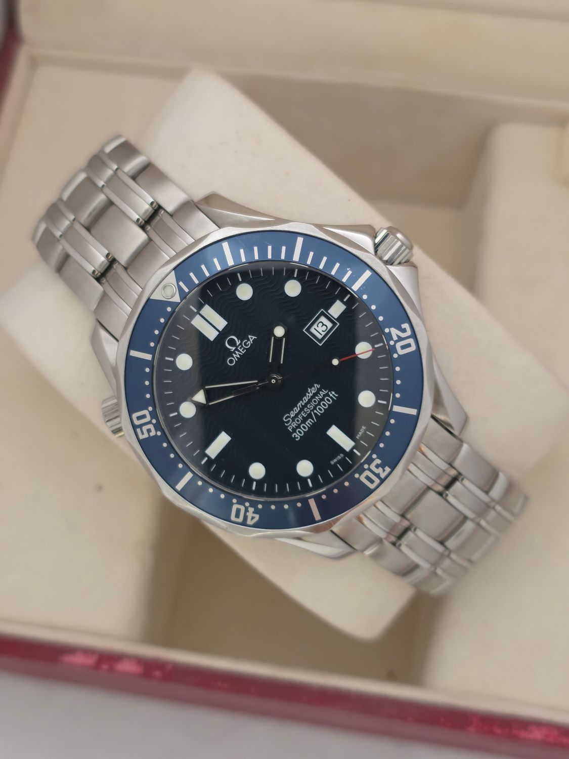 OMEGA Seamaster Professional 300m Blue Watch - 2541.80.00 "GoldenEye"