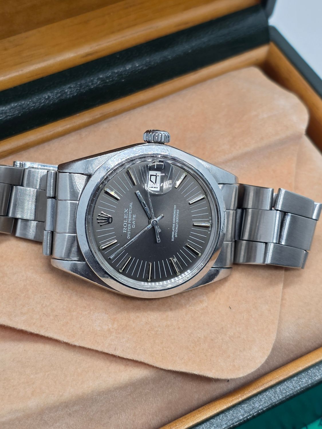 Rolex Oyster Perpetual Date Ref 1500 Rare Grey 'Rail Dial', Circa 1971