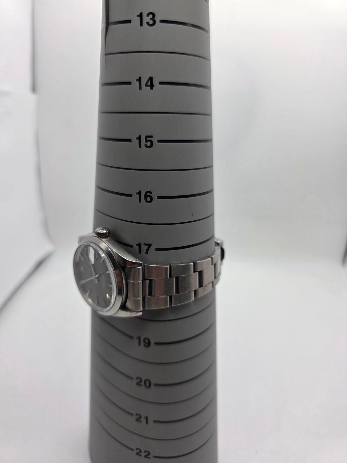 Rolex Oyster Perpetual Date Ref 1500 Rare Grey 'Rail Dial', Circa 1971