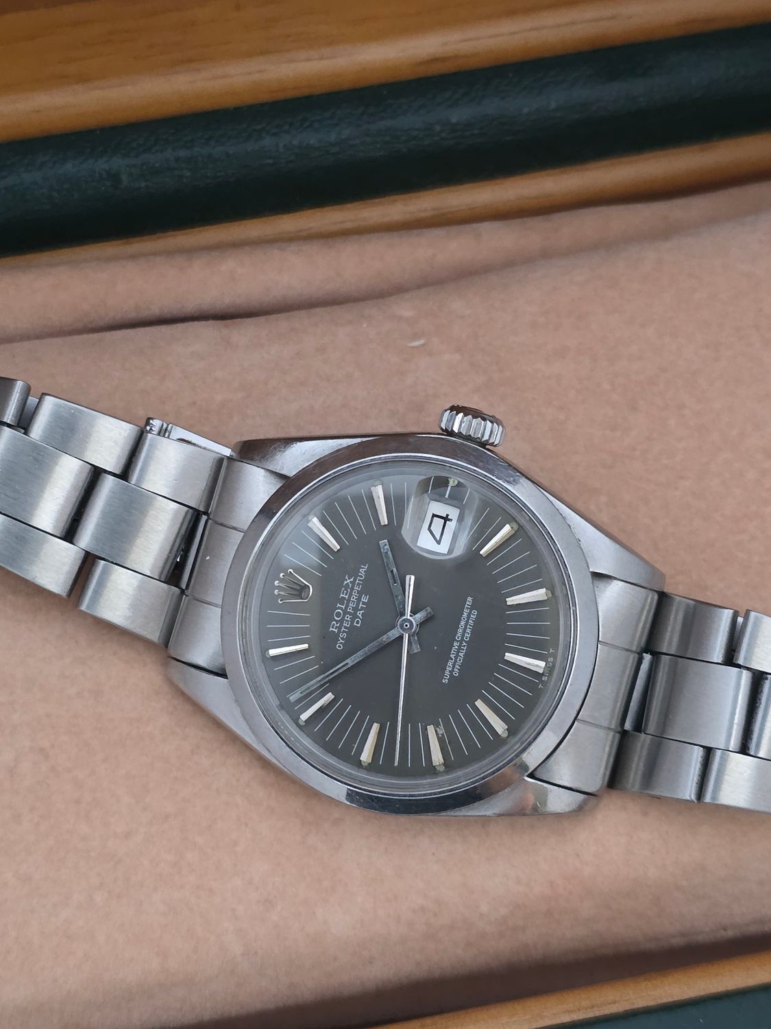 Rolex Oyster Perpetual Date Ref 1500 Rare Grey 'Rail Dial', Circa 1971