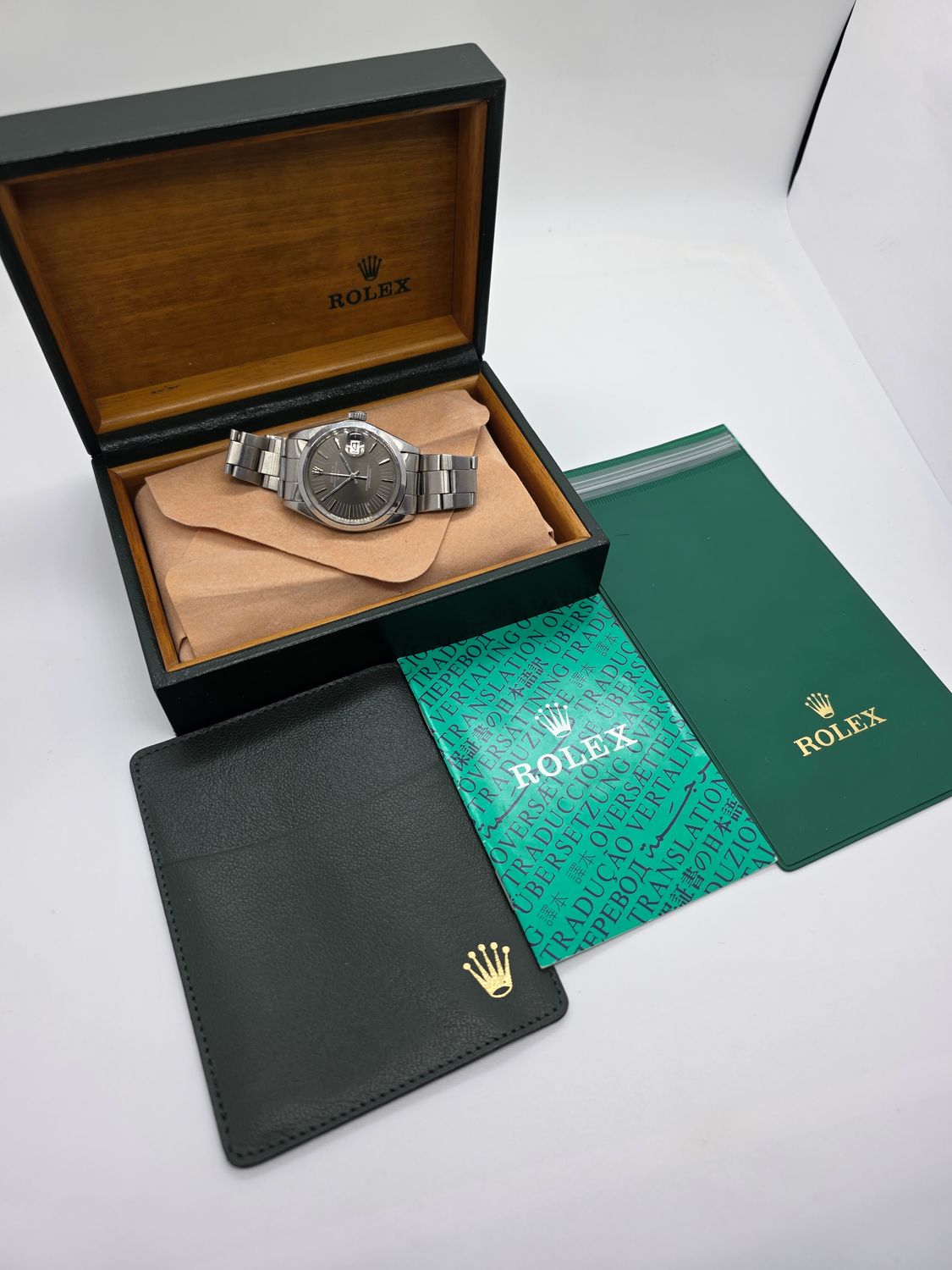 Rolex Oyster Perpetual Date Ref 1500 Rare Grey 'Rail Dial', Circa 1971