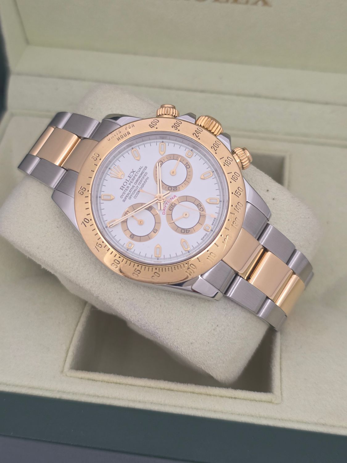 Rolex Daytona Chronograph 116523 Watch White Dial, c.2001 with box/booklets