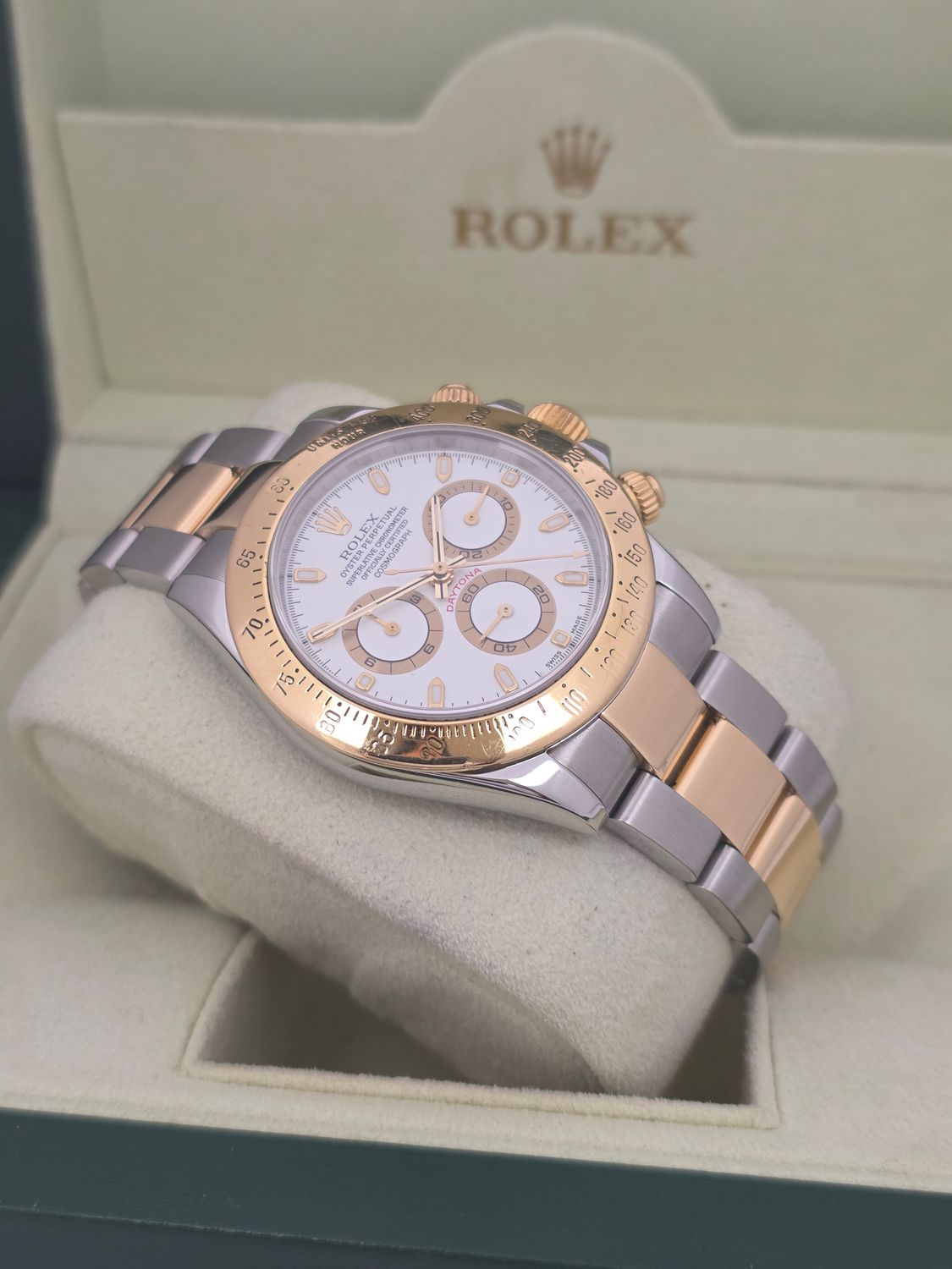 Rolex Daytona Chronograph 116523 Watch White Dial, c.2001 with box/booklets