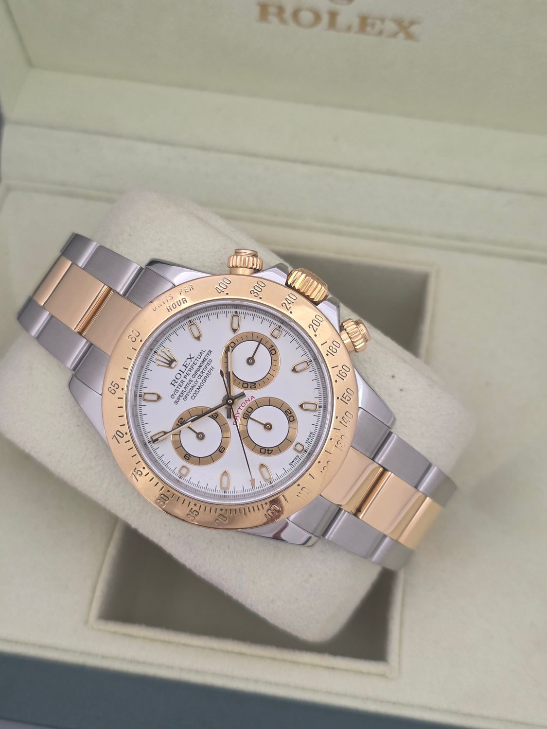 Rolex Daytona Chronograph 116523 Watch White Dial, c.2001 with box/booklets