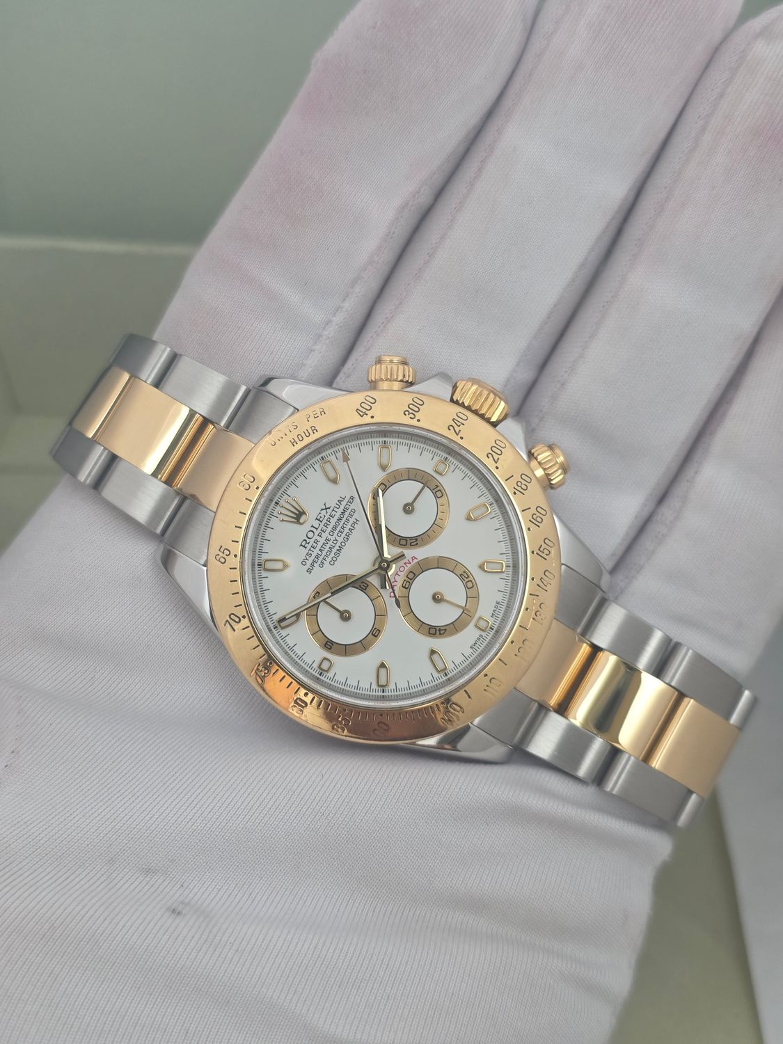 Rolex Daytona Chronograph 116523 Watch White Dial, c.2001 with box/booklets