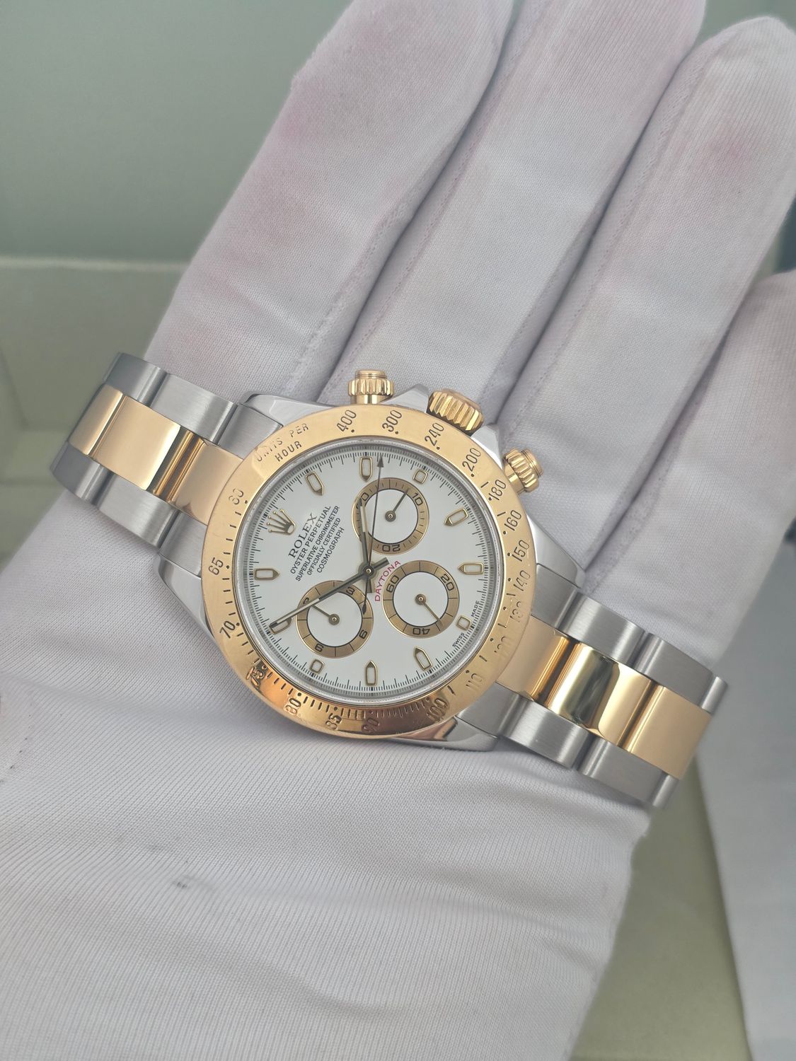 Rolex Daytona Chronograph 116523 Watch White Dial, c.2001 with box/booklets