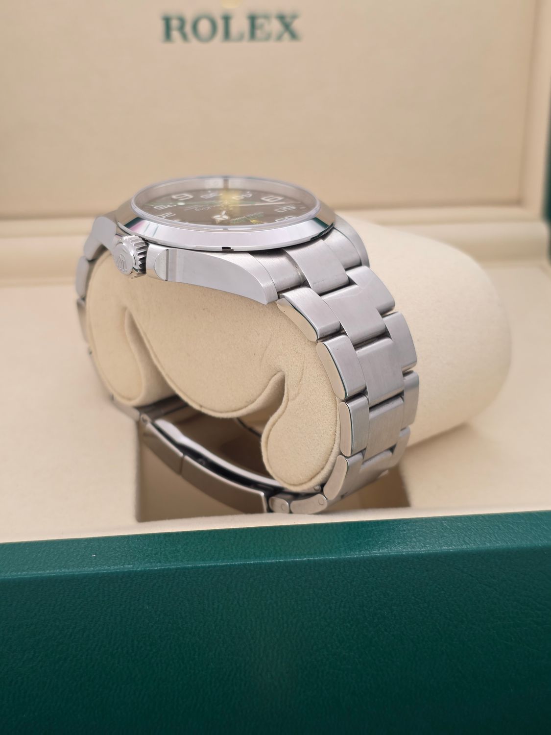 Rolex Airking Watch 126900, 2026 Full Set, 'Bloodhound' with Original receipt