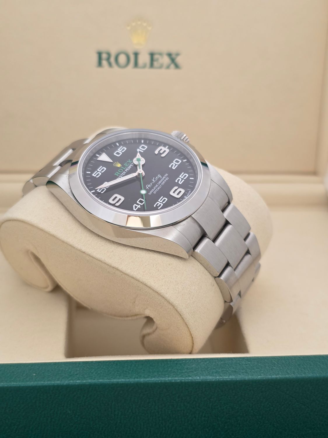 Rolex Airking Watch 126900, 2026 Full Set, 'Bloodhound' with Original receipt