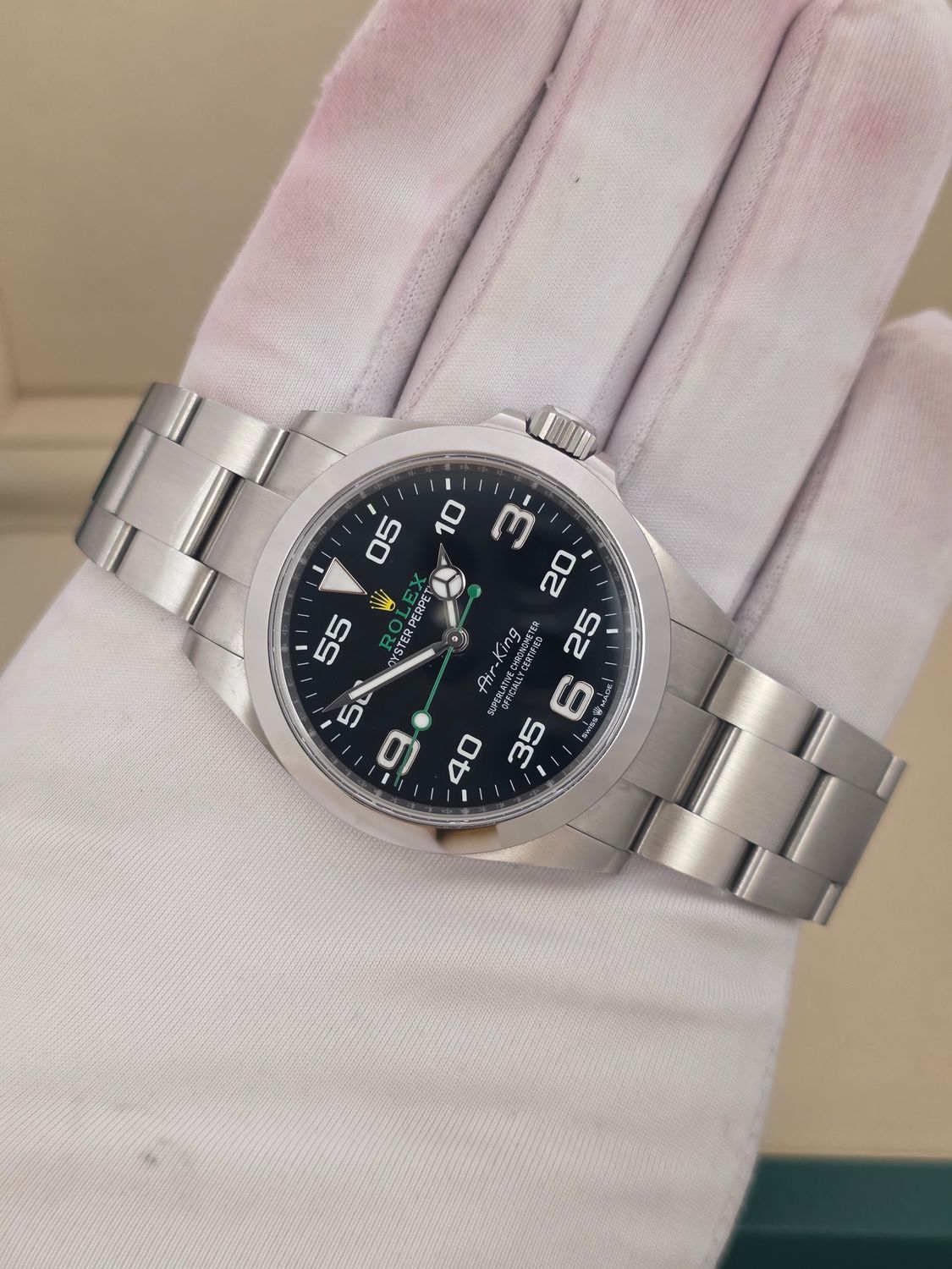 Rolex Airking Watch 126900, 2026 Full Set, 'Bloodhound' with Original receipt