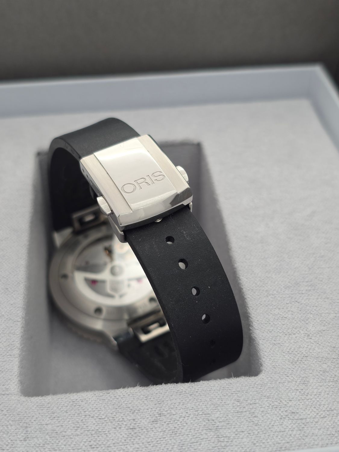 Oris Aquis Calibre 400 Grey Watch Ref: 01 400 7769 4154, 2025 Full Set