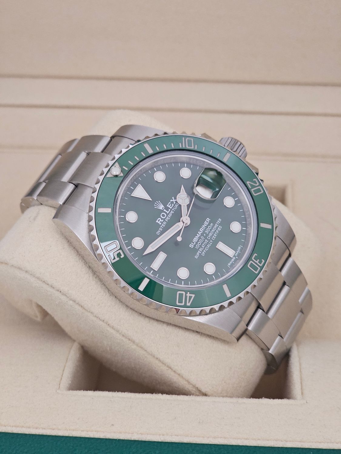 Rolex Submariner Date Watch 116610LV Green Hulk, 2018 Full Set, Excellent Cond