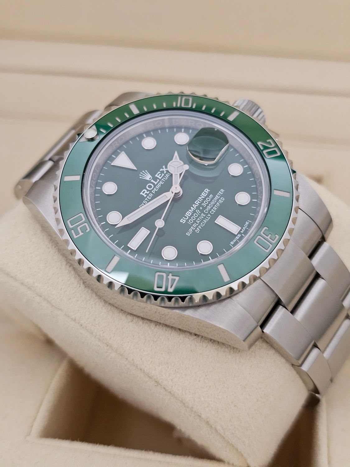 Rolex Submariner Date Watch 116610LV Green Hulk, 2018 Full Set, Excellent Cond