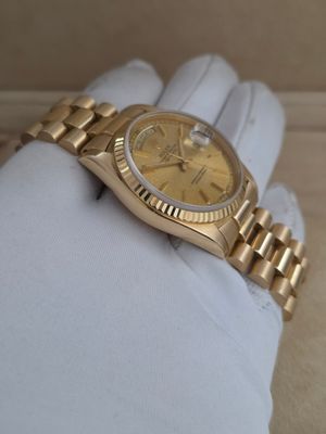 Rolex DayDate 18238 Gold Watch - Box &amp; Booklets Circa 1990
