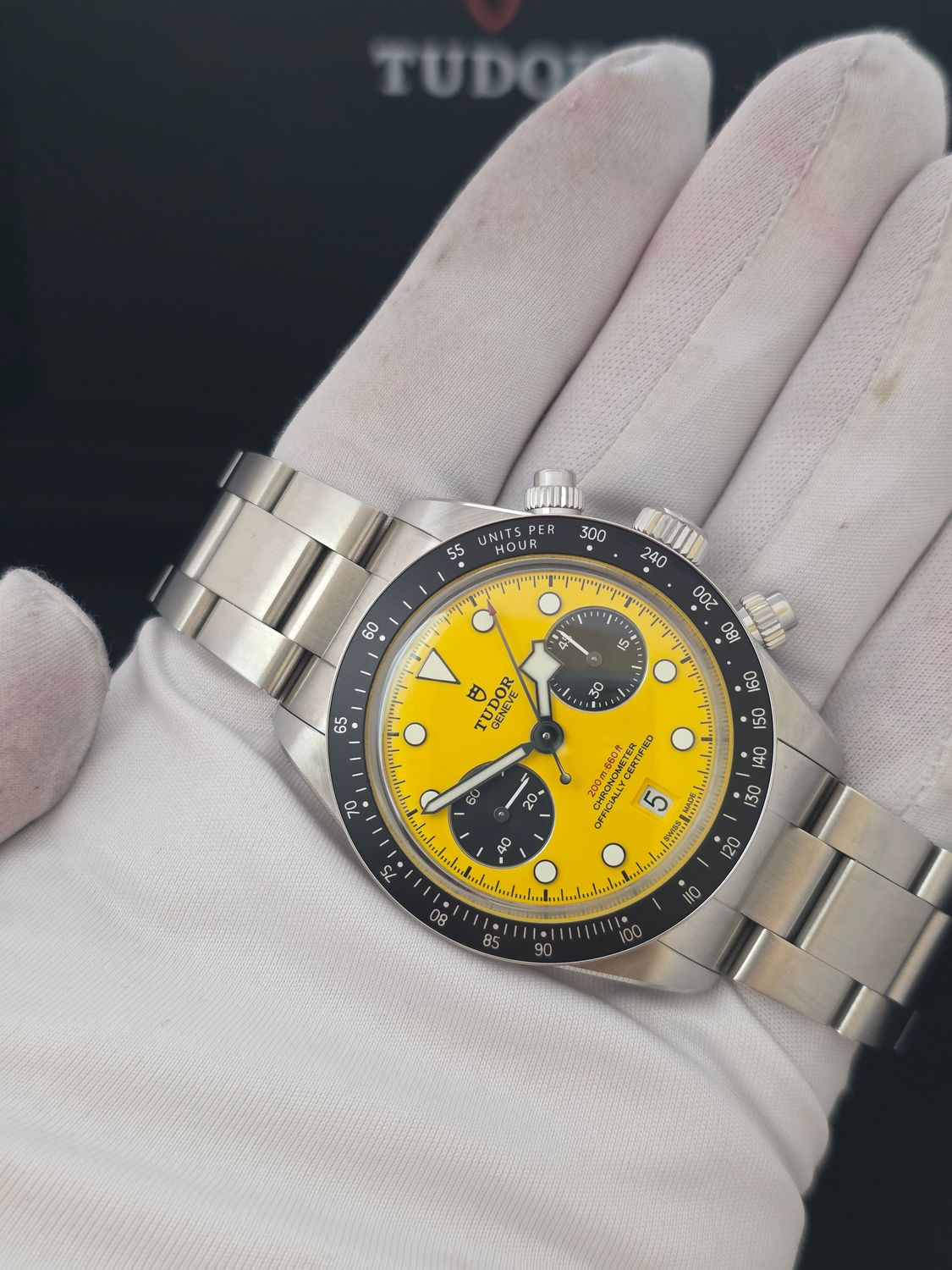 TUDOR Black Bay M79310N-0001 Chrono 39mm Bumblebee - 2026 Full, Set New/Unworn