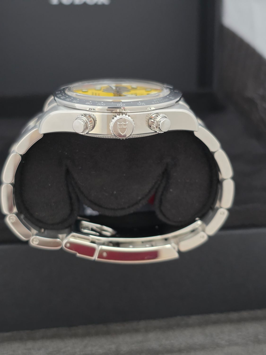 TUDOR Black Bay M79310N-0001 Chrono 39mm Bumblebee - 2026 Full, Set New/Unworn