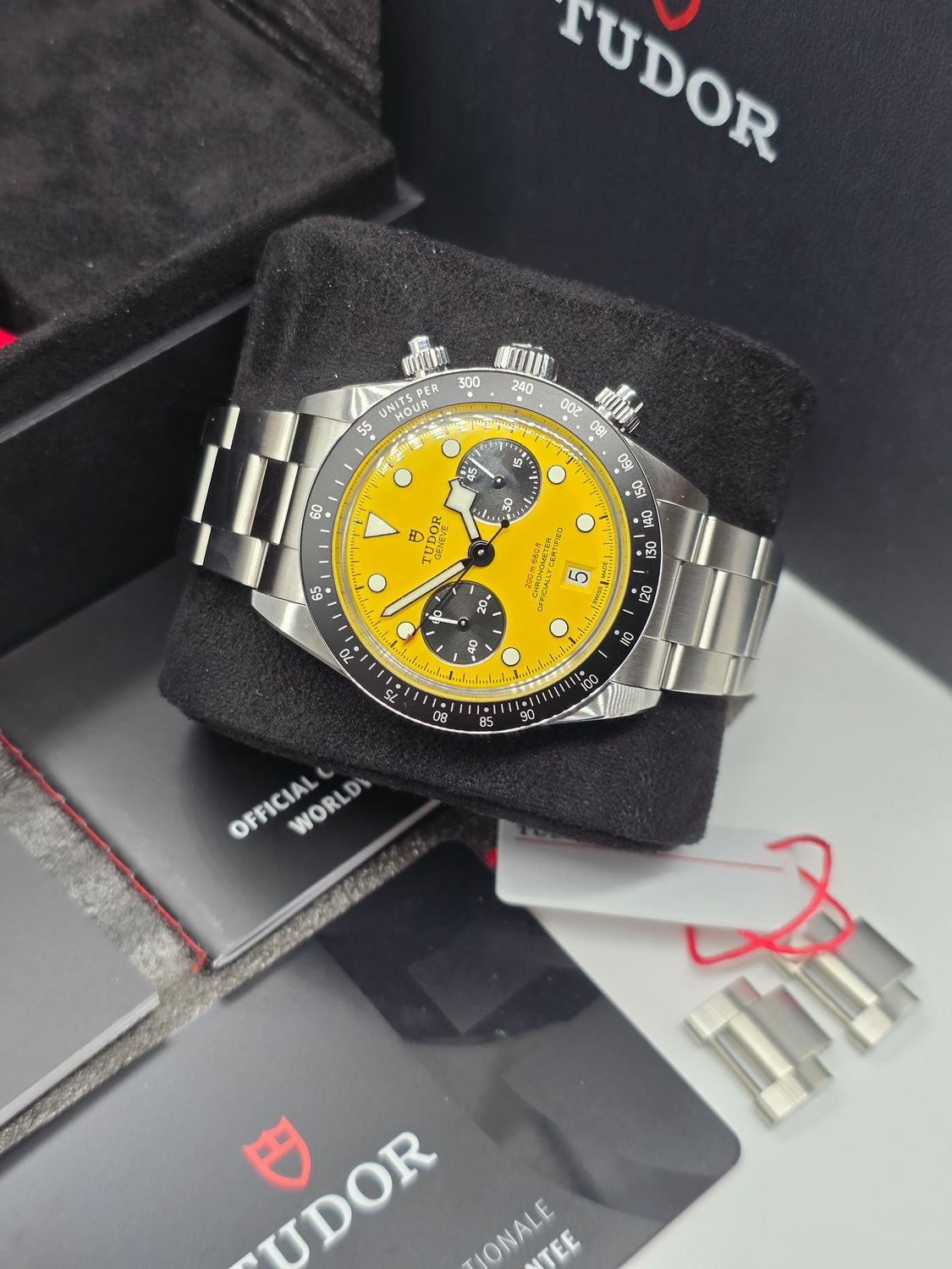 TUDOR Black Bay M79310N-0001 Chrono 39mm Bumblebee - 2026 Full, Set New/Unworn