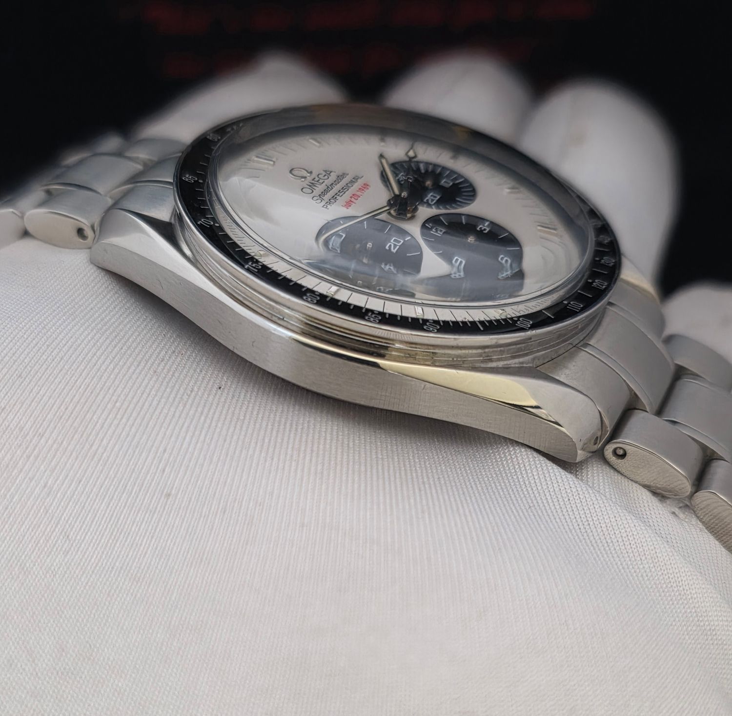 OMEGA Speedmaster 3569.31.00, Apollo 11 35th Anniversary Limited Edition, 2004