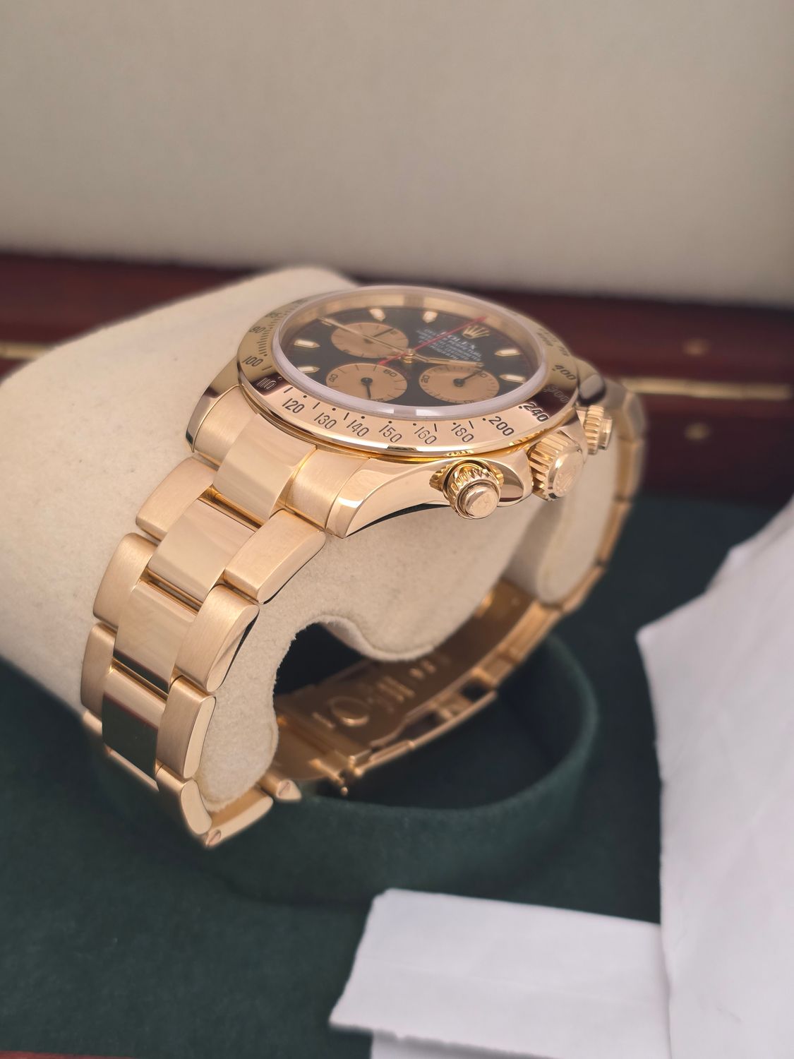 Rolex Daytona  116528 'Paul Newman', 2020 Rolex Service, 2005 Box and Papers