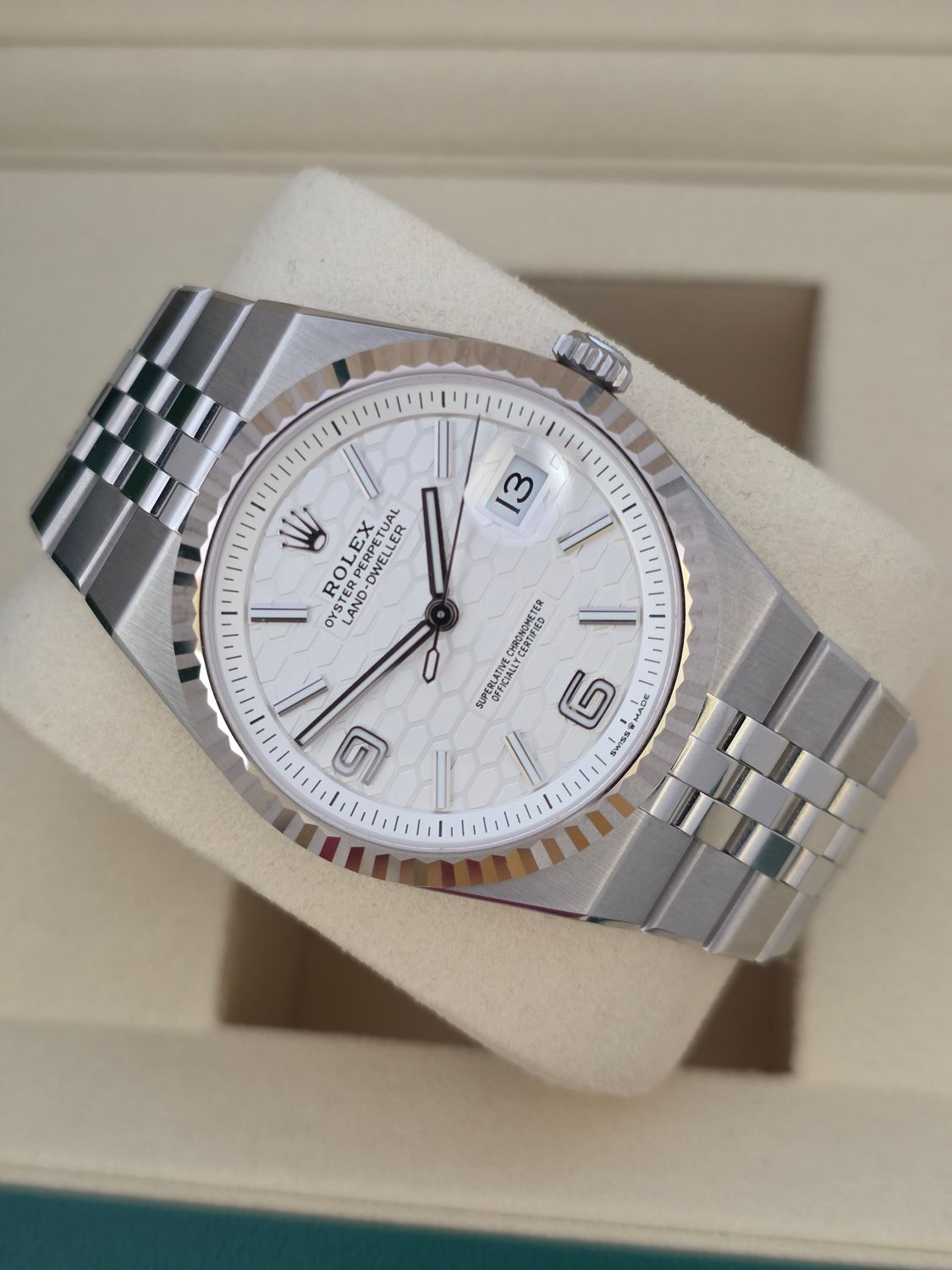Rolex Land-Dweller 40mm 127334, 2025 Full Set Super Condition, 18k Gold Bezel