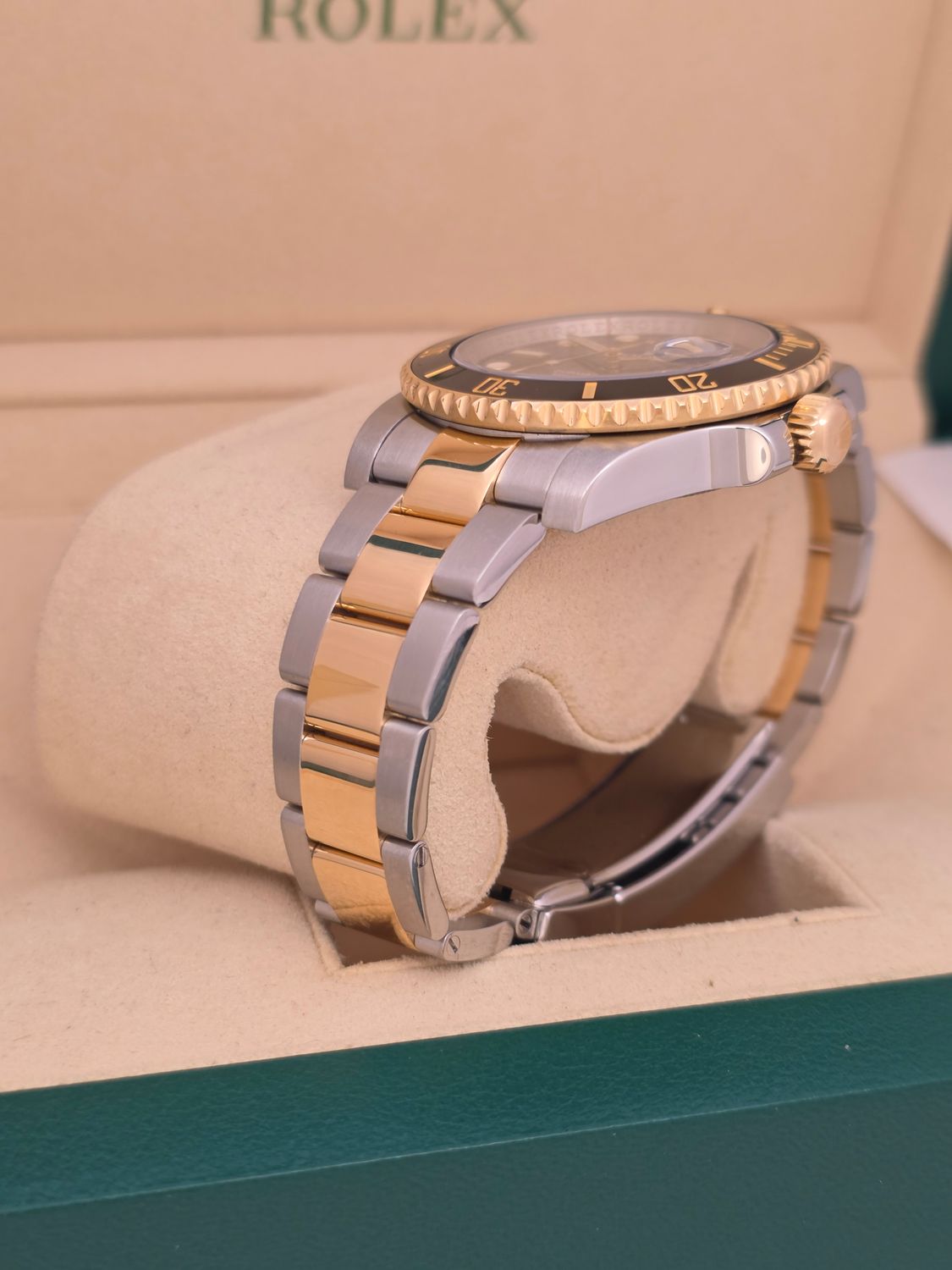 Rolex Submariner Date Watch, Ref 116613LN - 2012 Box &amp; Papers