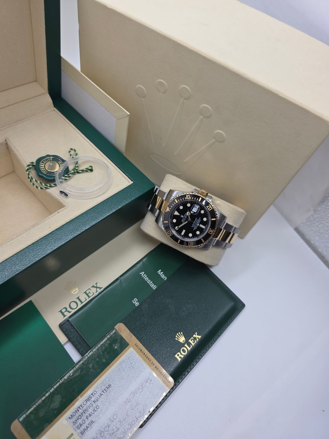 Rolex Submariner Date Watch, Ref 116613LN - 2012 Box &amp; Papers