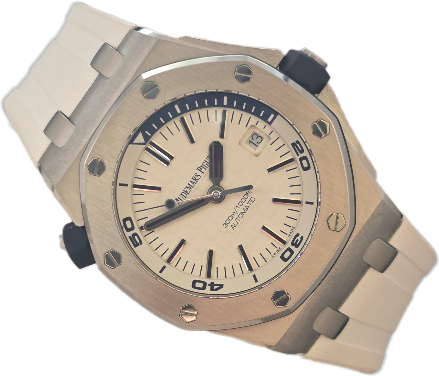 Audemars Piguet 15710ST Royal Oak Offshore White - 2019 Full Set, Super Example