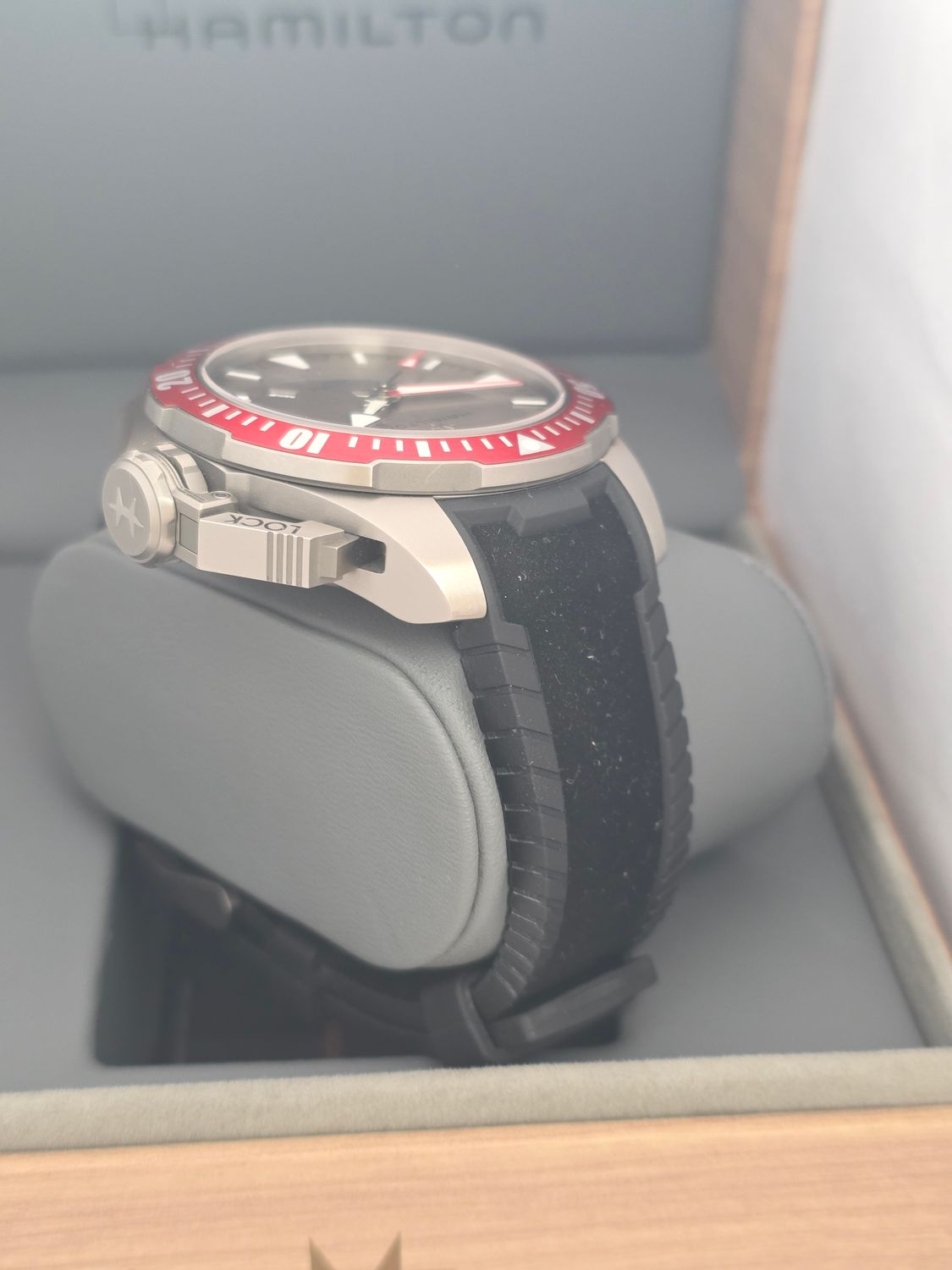 Hamilton Khaki Frogman Silver Dial Titanium Watch - H77805380 2024 Box &amp; Papers