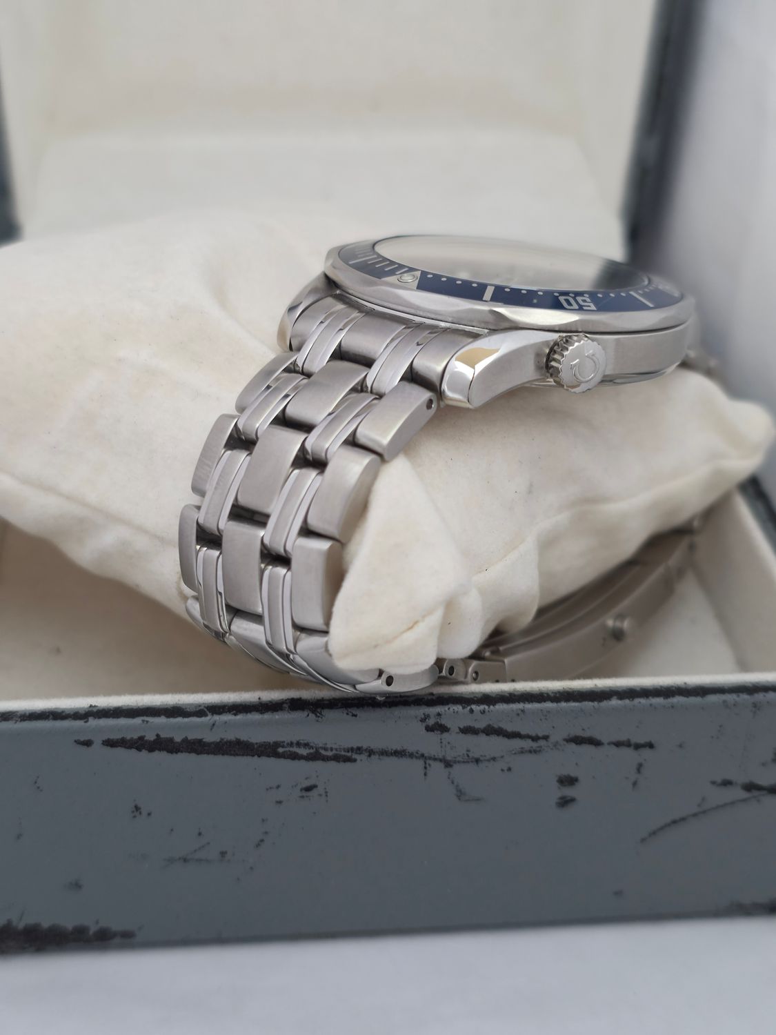Omega Seamaster Professional 300m Blue Watch, Ref: 2541.80.00 C.1998