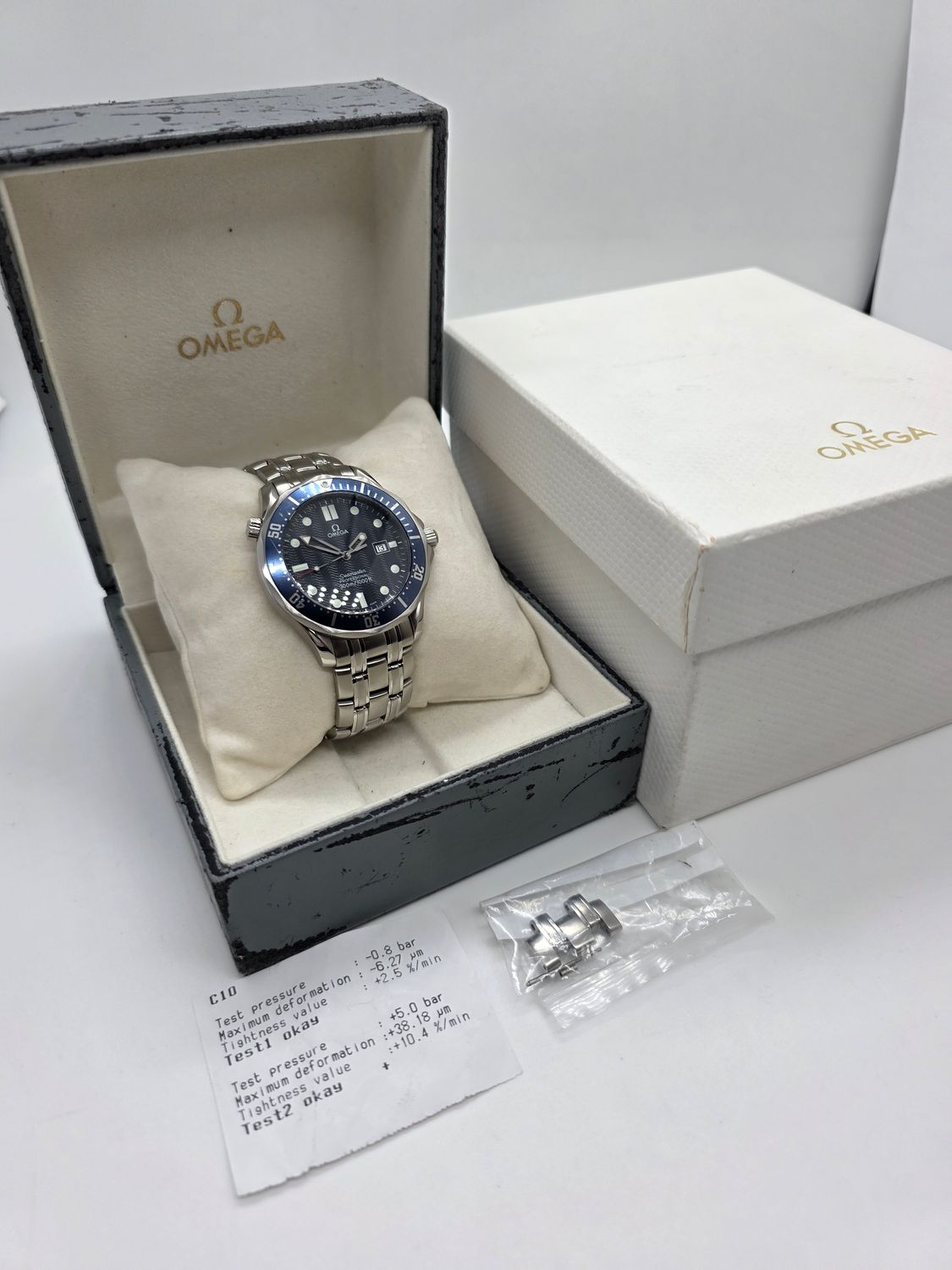 Omega Seamaster Professional 300m Blue Watch, Ref: 2541.80.00 C.1998