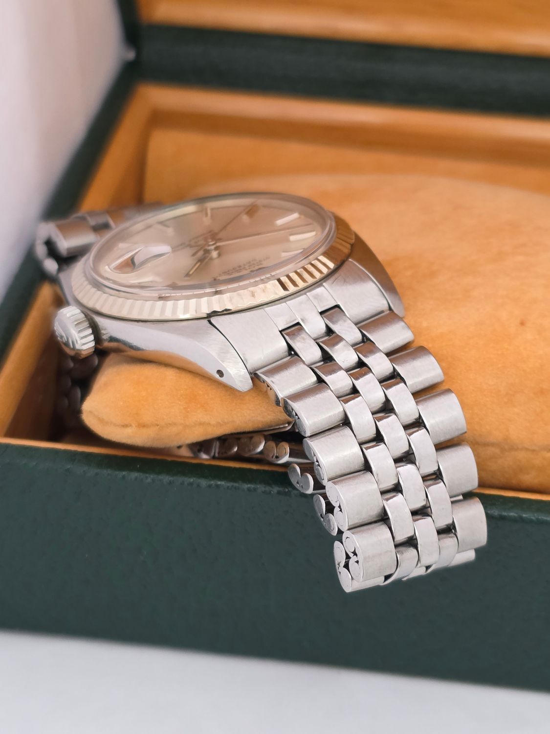 Rolex Datejust Watch 1601 36mm, Silver Dial, Good condition, Circa 1976