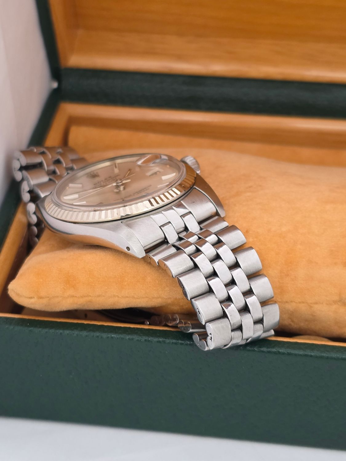 Rolex Datejust Watch 1601 36mm, Silver Dial, Good condition, Circa 1976