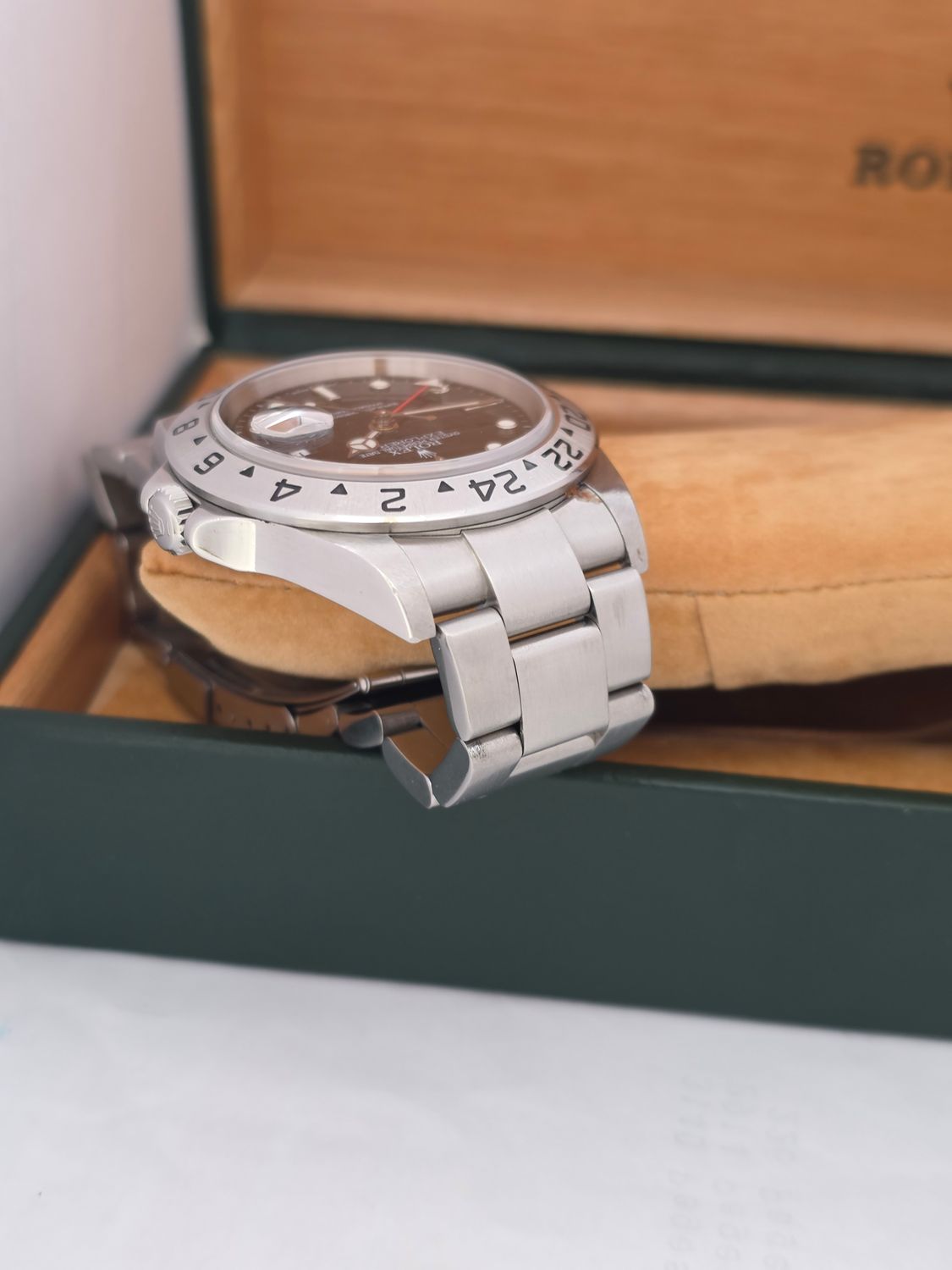 Rolex Explorer II 16570 Watch, Black Dial, 2007 Full Set, Excellent Condition