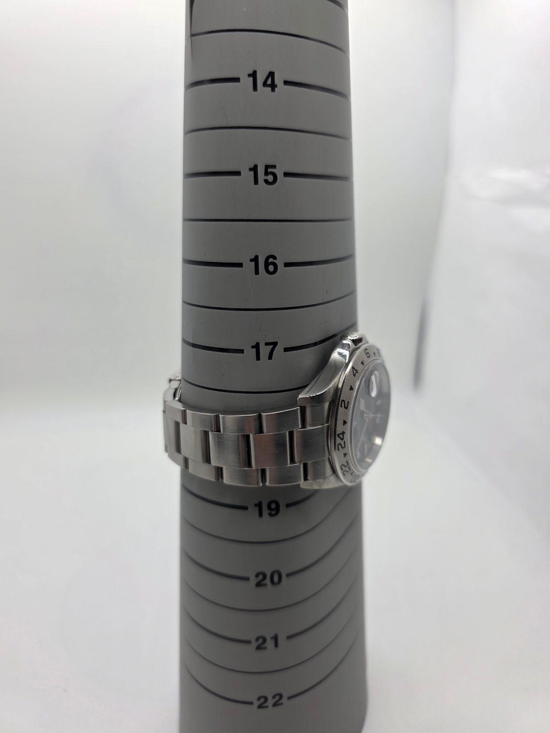 Rolex Explorer II 16570 Watch, Black Dial, 2007 Full Set, Excellent Condition