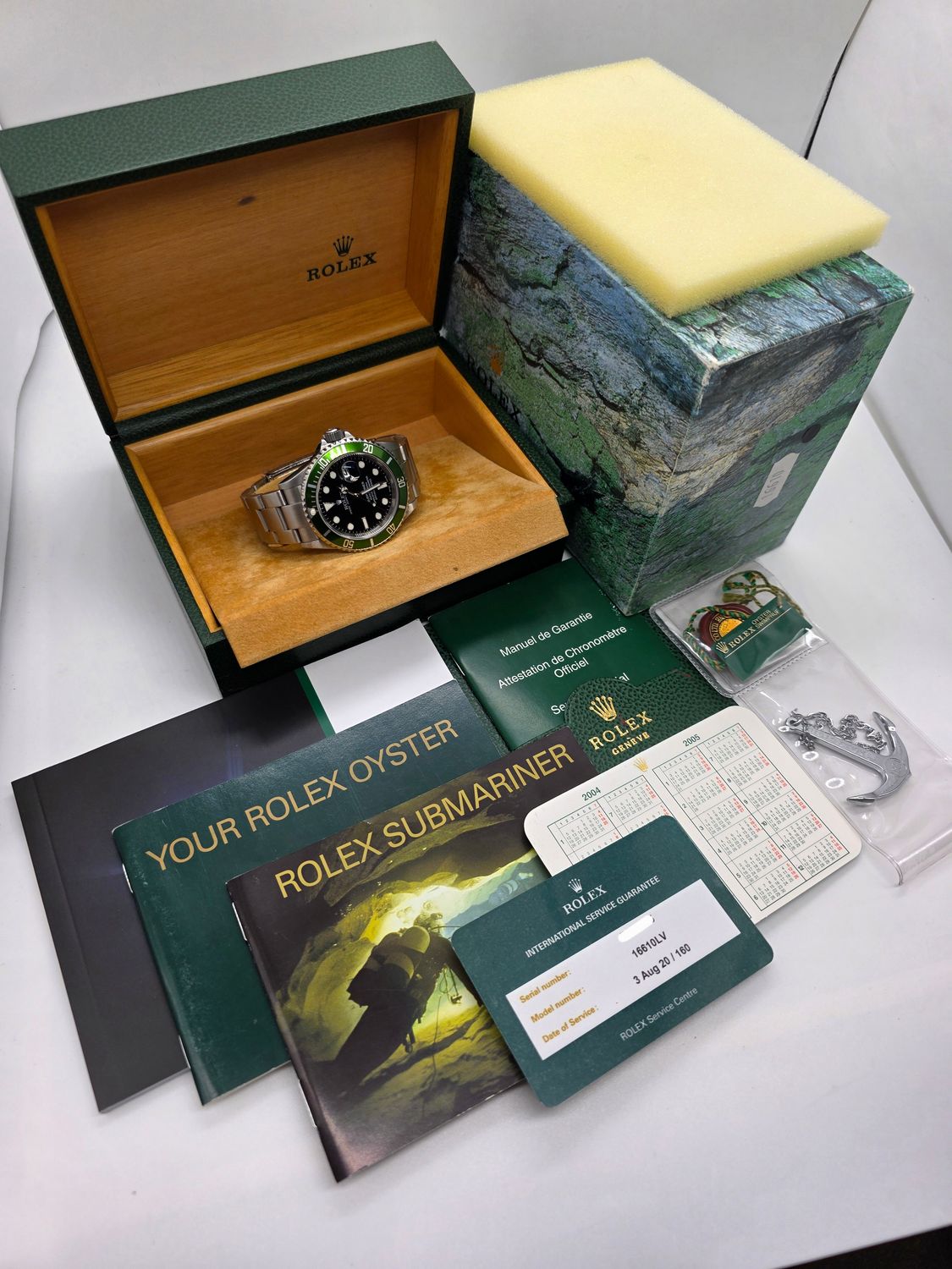 Rolex Submariner Date 16610LV Watch 'Kermit' - 2004 with 2020 Rolex Service Card