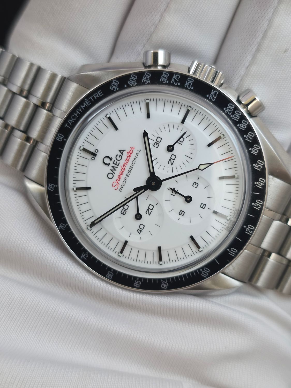 OMEGA Speedmaster Professional 310.30.42.50.04.001 Moonwatch White 2025 Full Set