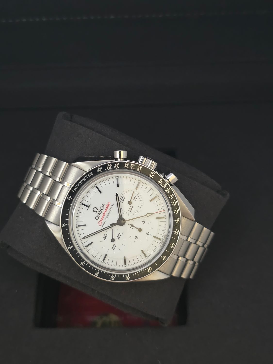OMEGA Speedmaster Professional 310.30.42.50.04.001 Moonwatch White 2025 Full Set