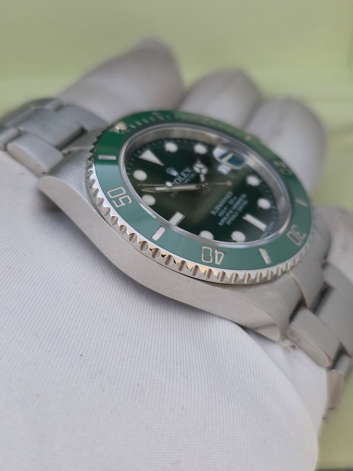 Rolex Submariner Date 116610LV Watch, Green Hulk, 2012 Full Set
