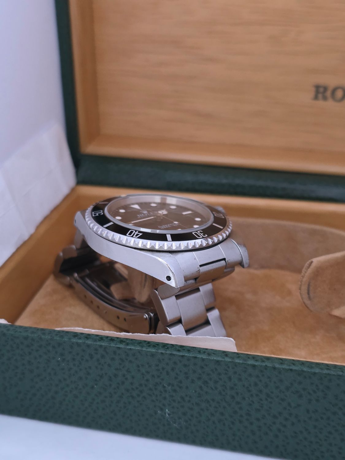 Rolex Submariner 14060 Watch 2 Liner, Tritium Dial/hands, 1993 Box Set