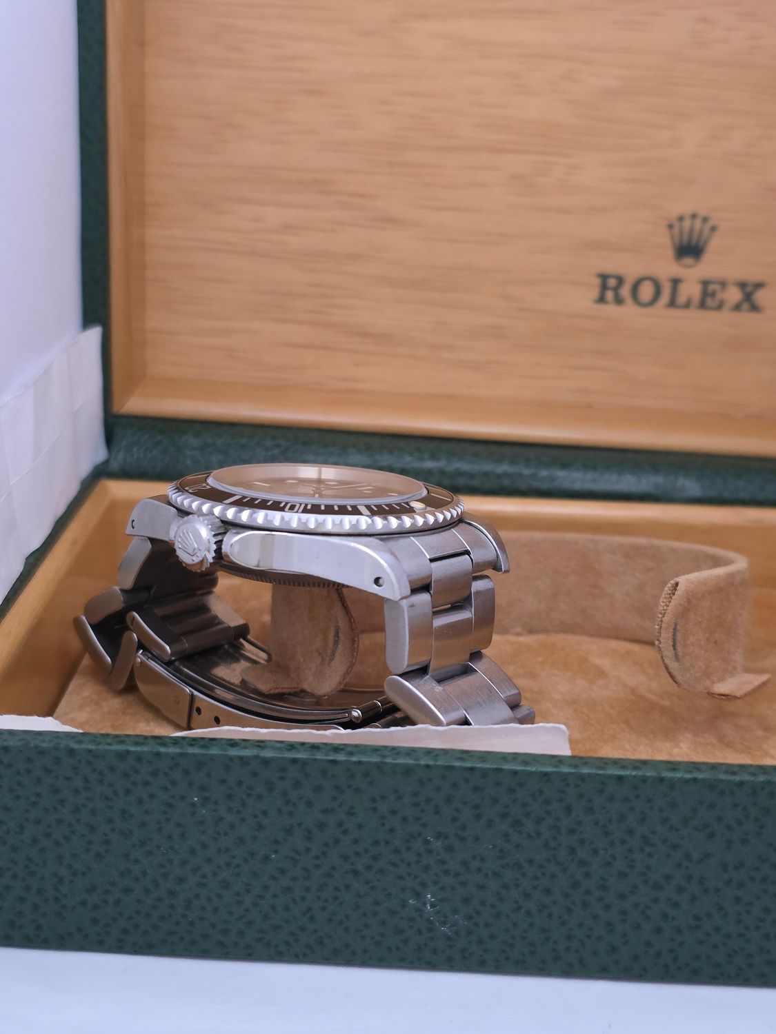 Rolex Submariner 14060 Watch 2 Liner, Tritium Dial/hands, 1993 Box Set