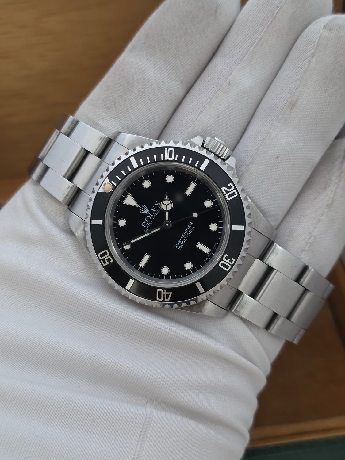 Rolex Submariner 14060 Watch 2 Liner, Tritium Dial/hands, 1993 Box Set