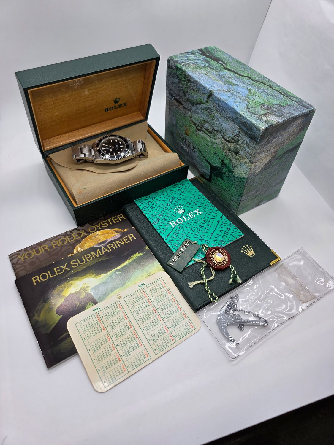 Rolex Submariner 14060 Watch 2 Liner, Tritium Dial/hands, 1993 Box Set