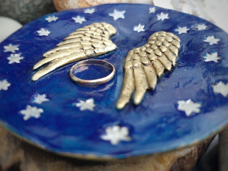 Golden Angel Wings Trinket Dish