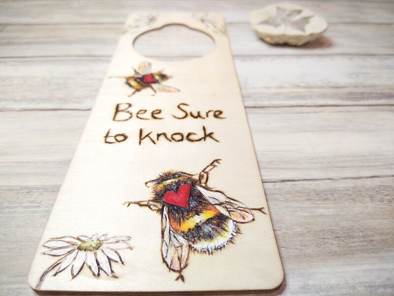 Love Bee Door Signs (various)