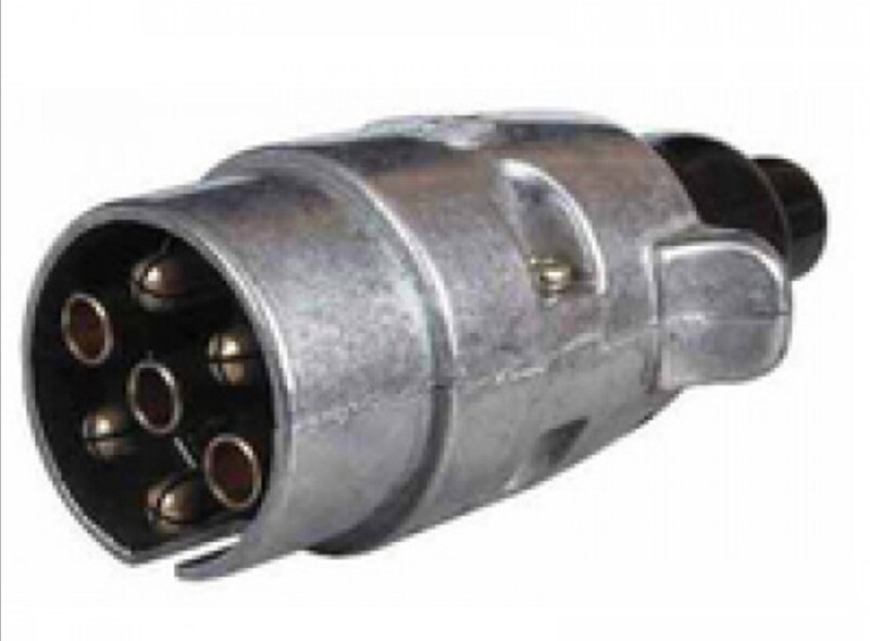 7 Pin Aliminium Plug CA310