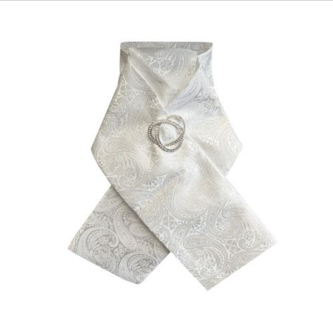 Stock Paisley One Size