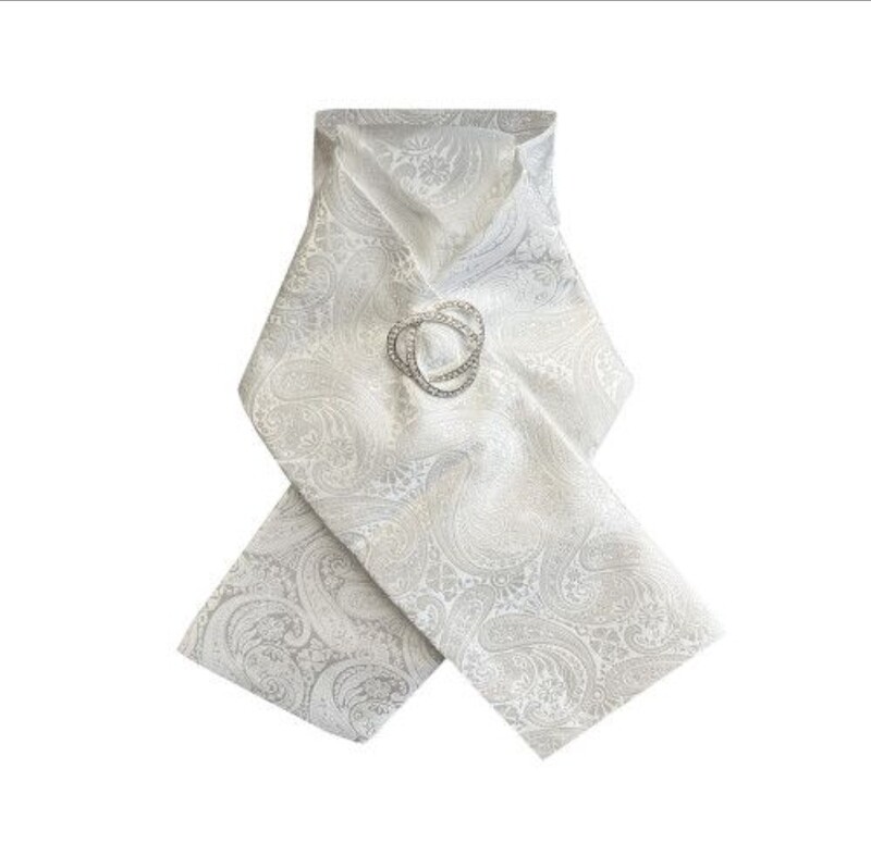 Stock Paisley One Size