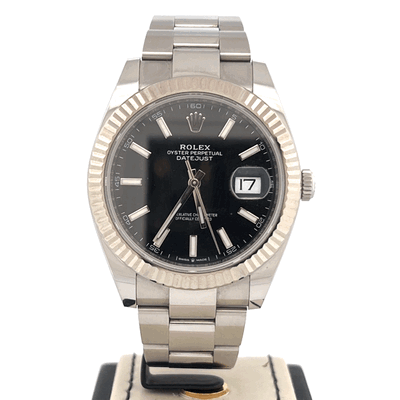 Rolex Datejust 41
41MM Steel/White Gold Black Dial Oyster Bracelet B&P2021 Very good condition