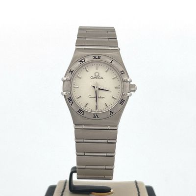Omega Constellation
25 MM Steel Silver Dial Very Good Condition Box only
