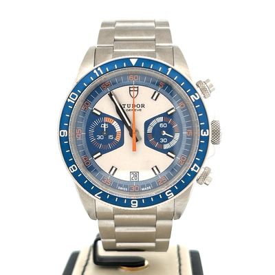 Tudor Heritage Chrono Blue
Chronograph Blue Dial &amp; Bezel | Steel 42MM Watch | B&amp;P2016 MINT Condition